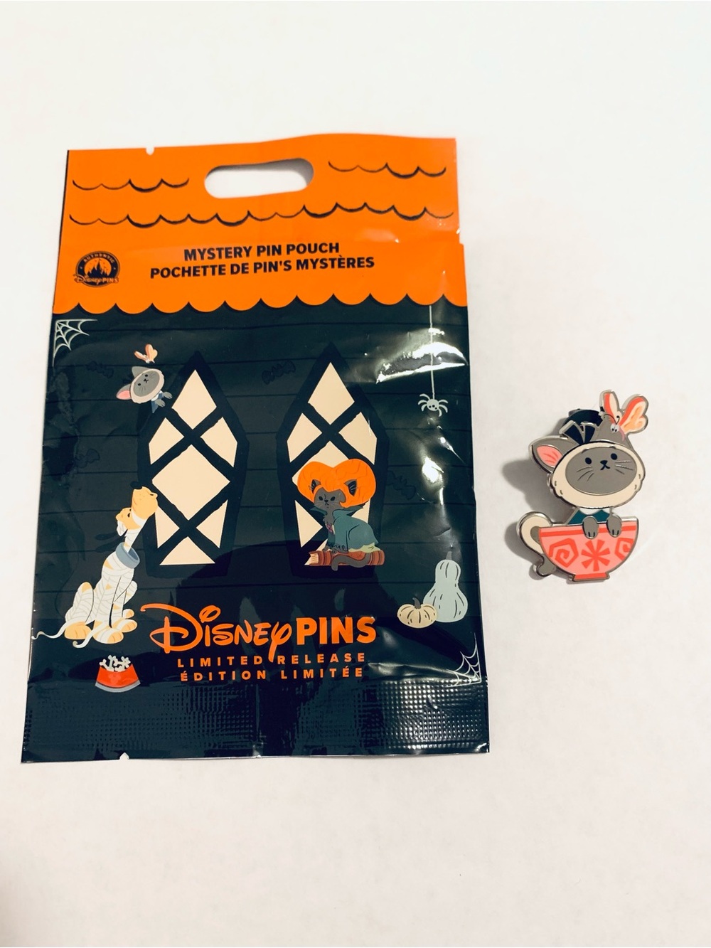 Disney Cats and Dogs Halloween Pins-Kitty Teacup